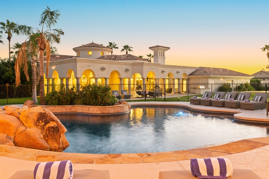 Desert Oasis Resorts: Unwinding in the Most Unique Landscapes